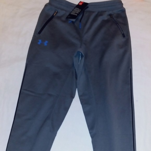 Under Armour Youth Boys 2pc Warmer & Tee - Picture 4 of 6